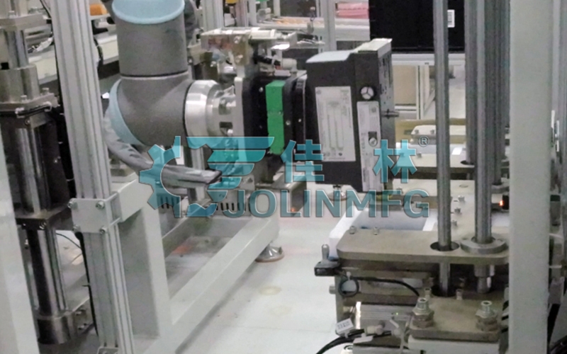 自動(dòng)開裝封一體機(jī)